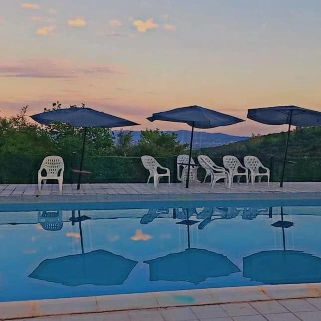 Chalet Alto De Balcon B Tanti